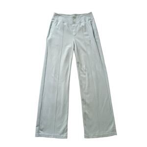 Athleta light blue Eastbound Wide pants size 8